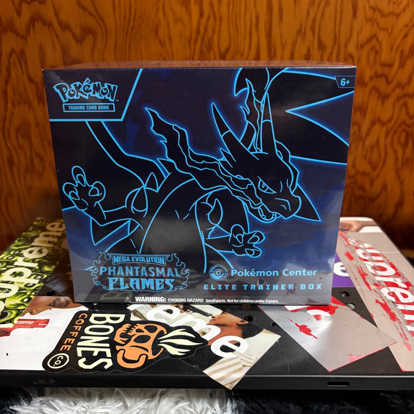 Pokémon Mega Evolution Phantasmal Flames Pokemon Center Elite Trainer Box